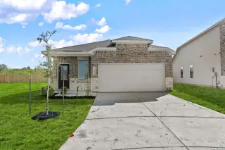 New construction Single-Family house 12406 Berg Hls, San Antonio, TX 78252 plan Bergen - image