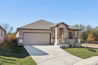 New construction Single-Family house 15555 Comanche Rdg, San Antonio, TX 78233 plan Briscoe (820) - image