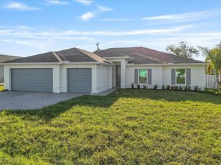 New construction  house 616 Sw 9Th Ct, Cape Coral, FL 33991 plan The Paradise Cove - image
