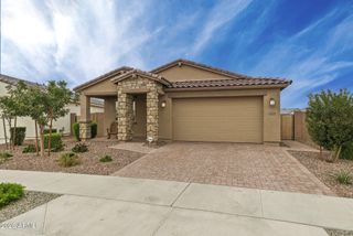 New construction Single-Family house 16834 W Poinsettia Dr, Surprise, AZ 85388 - image