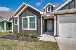 New construction Single-Family house 13105 Dawson Dr, Providence Village, TX 76227 plan X40B Bellvue - image