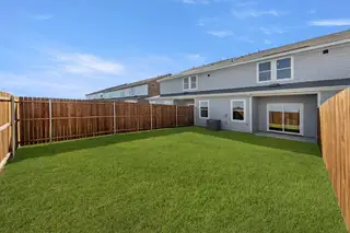 New construction Townhouse house 1404 Lake Alpine Trl, Anna, TX 75409 - image