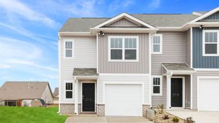 New construction Single-Family house 814 Embark Cir, Greer, SC 29651 plan Pearson - image