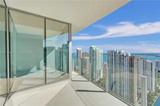New construction Condo house 300 Biscayne Blvd Way, Unit 3704, Miami, FL 33131 - image