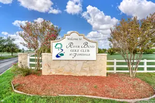 New construction Single-Family house 125 Legendary Trl, Floresville, TX 78114 - image