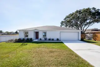 New construction Single-Family house 5814 Nw Gillespie Ave, Port St. Lucie, FL 34986 plan The Iris - image