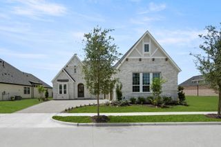 New construction Single-Family house 4718 Hawthorn Hills Ln, Arlington, TX 76005 plan Lorenzo III - image