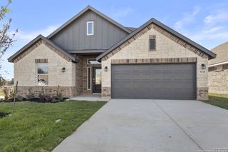 New construction Single-Family house 5530 Wilder St, New Braunfels, TX 78132 plan Gilson - image