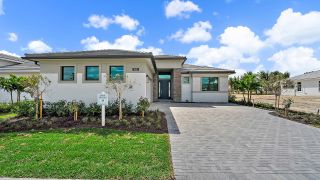 New construction Single-Family house 9513 Saint Germain Dr, Palm Beach Gardens, FL 33412 plan Riley - image