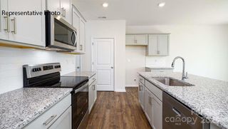 New construction Single-Family house 2054 10Th St Se, Hickory, NC 28602 plan Aisle - image