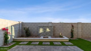 New construction Townhouse house 5026 E Anderson Dr, Scottsdale, AZ 85254 - image