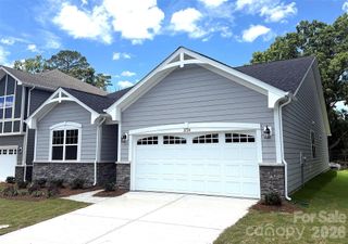 New construction Single-Family house 2724 Phoenix Ct, Gastonia, NC 28052 plan Glades - image