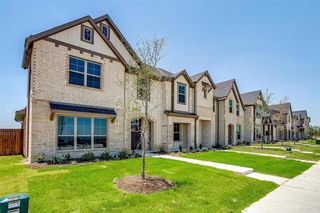 New construction Townhouse house 815 Homeplace Cir, Mansfield, TX 76063 plan Alpine - image