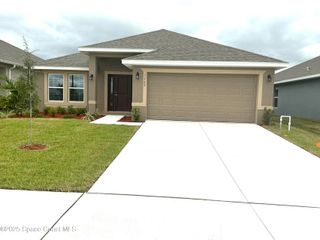New construction  house 1535 Kylar Dr Nw, Palm Bay, FL 32907 plan 2200 - image