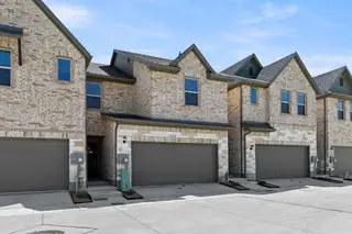 New construction Townhouse house 2638 Copper Breaks St, Dallas, TX 75228 - image