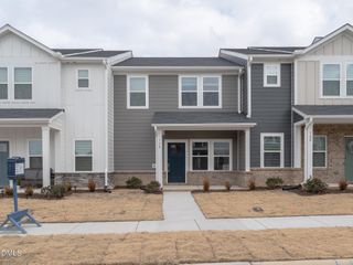 New construction Townhouse house 730 Chandler Stone Dr, Zebulon, NC 27597 plan Bloomfield - image