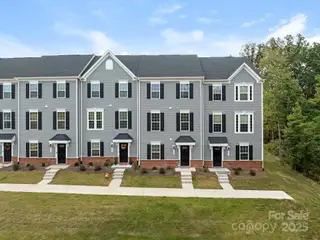 New construction Townhouse house 1409 May Apple Dr, Matthews, NC 28104 - image