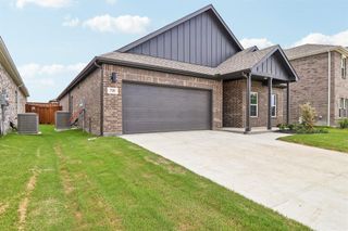 New construction  house 735 Carson Dr, Forney, TX 75126 plan Geneva - image