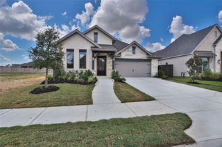 New construction Single-Family house 12331 Hackberry Dr, Mont Belvieu, TX 77523 plan 2373H - image