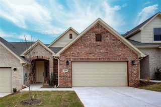 New construction Townhouse house 230 Legacy Blvd., Weatherford, TX 76085 The Cambridge- photo