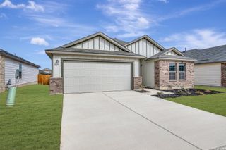New construction  house 13619 Beebrush Saddle, San Antonio, TX 78253 plan Boone - 40' Smart Series - image