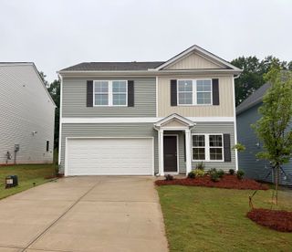 New construction Single-Family house 12115 Lansbury Dr, Inman, SC 29349 plan Guilford - image