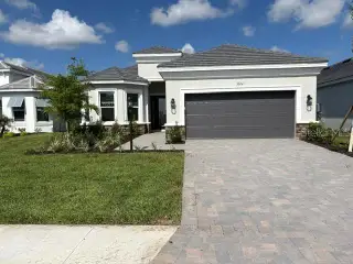 New construction Single-Family house 3204 Vicenza Ct, Bradenton, FL 34211 plan Lazio - image