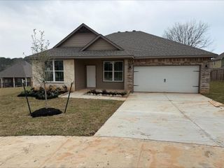 New construction Single-Family house 3710 Violet Ln, Huntsville, TX 77340 - image