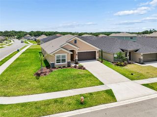 New construction Single-Family house 13386 Ogden Glade Rd, Dade City, FL 33525 plan 1720 - image