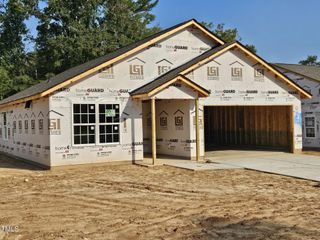 New construction Single-Family house 25 Neuse Hollow Ct, Clayton, NC 27527 - image