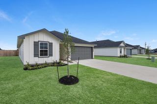 New construction Single-Family house 5650 Spoonbill Ln, Orange, TX 77632 plan Gaven - image