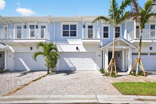 New construction Townhouse house 115 Water Pointe Pl, Unit 34, Jupiter, FL 33477 - image