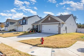New construction Single-Family house 620 Lamorak Pl, Richburg, SC 29729 - image