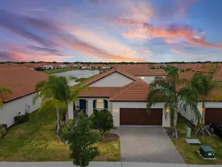 New construction Single-Family house 17127 Holly Well Ave, Wimauma, FL 33598 plan Splendor II - image