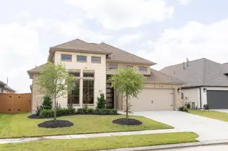 New construction Single-Family house 8922 Turtle Grass Dr, Cypress, TX 77433 plan Design 2935W - image