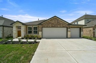 New construction Single-Family house 10510 Plumas Run Drive, Rosharon, TX 77583 The Riviera B with 3-Car Garage- photo