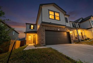 New construction Single-Family house 232 Robert Hightower Dr, Jarrell, TX 76537 - image