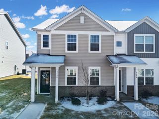 New construction Townhouse house 9650 Old Garden Cir, Gastonia, NC 28056 - image