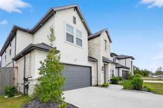 New construction Single-Family house 21642 Laggan Cliff Ln, Cypress, TX 77433 plan Bordeaux - image
