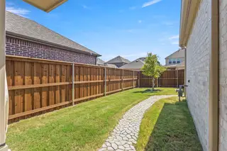 New construction Single-Family house 8611 Craig Mews, Rowlett, TX 75089 plan Courtyard - image