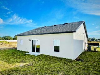 New construction Single-Family house 13481 Leaping Water Way, Astatula, FL 34705 - image