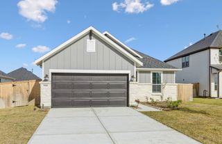 New construction Single-Family house 6707 Alejandro Pl, Cove, TX 77523 plan Barrett - image