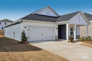 New construction Single-Family house 1535 Harper Landing Blvd, Stanley, NC 28164 plan Buchanan - image