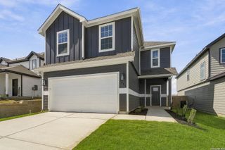 New construction Single-Family house 8823 Black Oak Dr, Elmendorf, TX 78112 plan The Lowry - image
