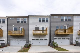New construction Townhouse house 604 Thatch Ln, Unit 114, Knightdale, NC 27545 - image