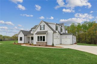 New construction Single-Family house 170 Ewing Wy, Dacula, GA 30019 plan Viola - image