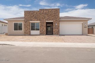 New construction house 10022 S 37Th Ave, Laveen, AZ 85339 plan Cholla Plan 5541 - image