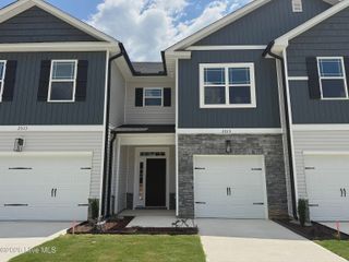 New construction Single-Family house 2015 Tharrington Wy, Rocky Mount, NC 27803 plan 1514 Townhome - image