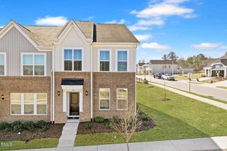 New construction Townhouse house 104 Chesapeake Commons St, Unit 62, Garner, NC 27529 - image