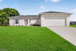 New construction Single-Family house 2219 Nw 25Th Ter, Cape Coral, FL 33993 plan The Seabreeze Cove - image
